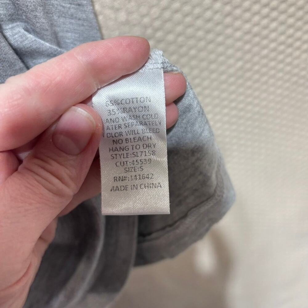 She + Sky Women's Gray Slinky Swing Sleeveless Dress Size Small - Picture 3 of 5